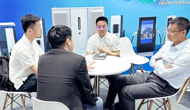 z6尊龙凯时EV Asia 2024展圆满落幕 - 展现科技领航力,共创绿色能源新未来(图4) z6尊龙凯时EV Asia 2024展圆满落幕 - 展现科技领航力,共创绿色能源新未来(图4)